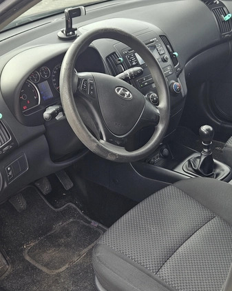 Hyundai I30 cena 14000 przebieg: 231700, rok produkcji 2009 z Oława małe 46
